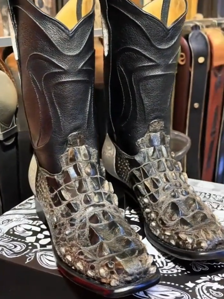 Men's The Bill Natural Gator Hornback Boots